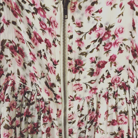 Forever21 Dress - Picture 5 of 8